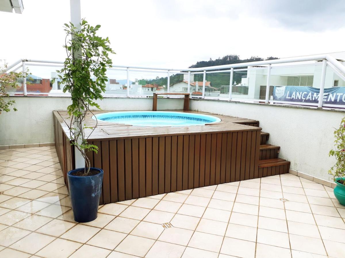 Cobertura Em Canasvieiras - Vista Para O Mar - 50 Mtrs Da Praia - Centro Canasvieiras Florianópolis 외부 사진